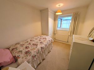 Photo 9- click for photo gallery